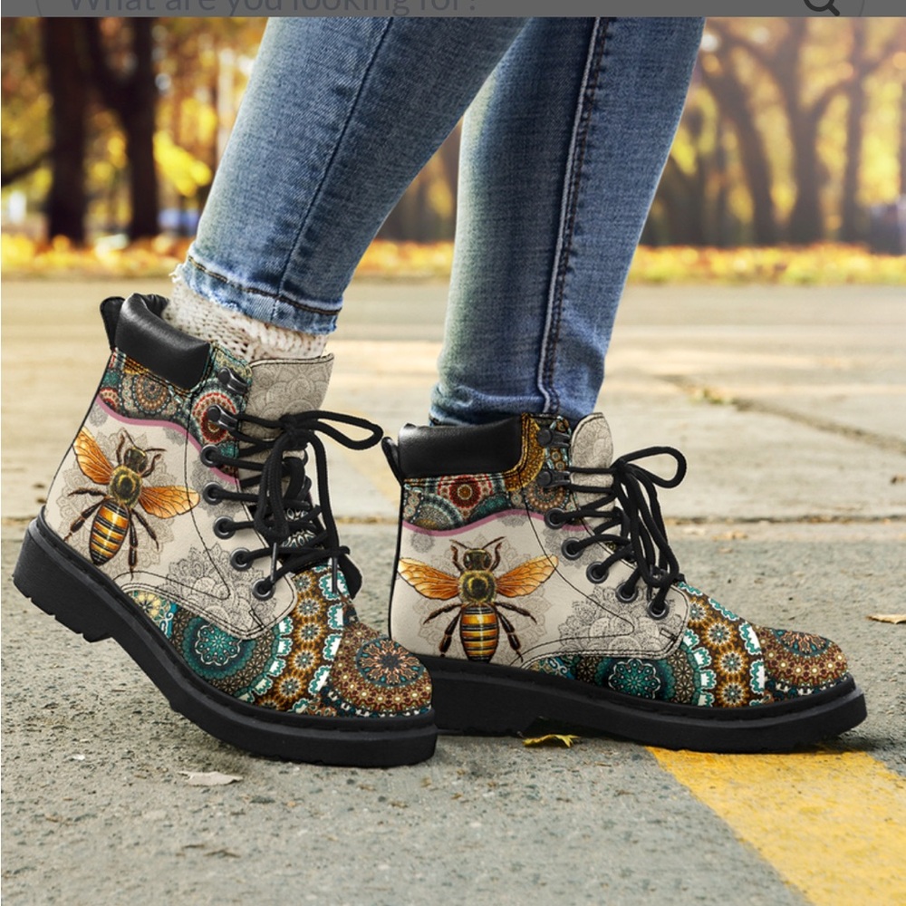 Colorful Bee Design Women's Combat Boots